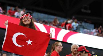 Türkiye ABD maçını stadyumda 70 bin 492 taraftar takip etti