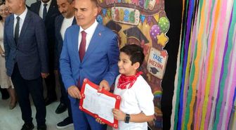 Vali Akbıyık'tan yaz tatilinde kitap tavsiyesi