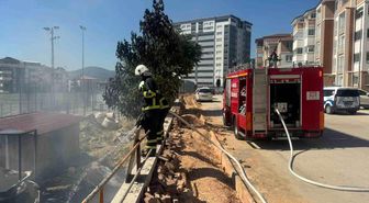 Bilecik'te stadyum inşaat alanında yangın çıktı