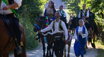 Bosna Hersek'te 516'ncı Ayvaz Dede Şenlikleri'ne katılacak atlılar yola çıktı