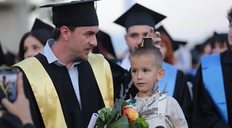 Saraybosna'da 353 öğrenci mezun oldu