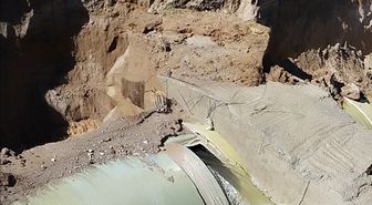 Kahramanmaraş'ta kırılan sulama borusu nedeniyle tarım arazileri zarar gördü