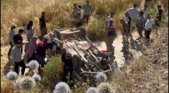 Şanlıurfa'da otomobil şarampole yuvarlandı; 1 ölü, 4 yaralı