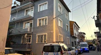 Uşak'ta balkondan düşen kadın hayatını kaybetti