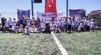 BordoMavi.Net'in geleneksel çocuk şenliği Üsküdar'da renkli görüntülere sahne oldu