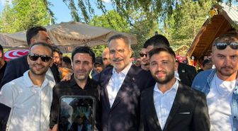Hakan Fidan ve Ömer Çelik Bolu'da göl kenarında vatandaşlarla buluştu