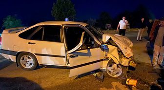 Kastamonu'da iki otomobilin çarpıştığı kazada 6 kişi yaralandı