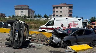 Samsun'da kavşakta çarpışma: 3 yaralı