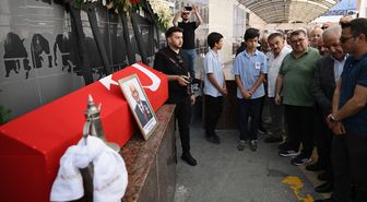 Sabah gazetesi yazarı Müderrisoğlu'nun Kıbrıs gazisi babası Düzce'de son yolculuğuna uğurlandı