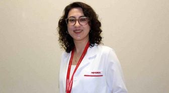 Uzm. Dr. İrem Özçelik: 'Sıcak çarpması böbrek yetmezliği, beyin hasarı ve hatta ölüme yol açabilir'