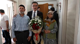 Vali Baruş, Narman'da Şehit Ailesi ve Gaziye Vefa Ziyareti Gerçekleştirdi
