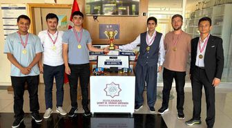 Sivaslı öğrencilerden robot şampiyonluğu