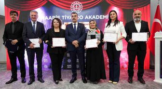 Bakan Tekin: 'Sanatı eğitim süreçlerinin ayrılmaz bir parçası olarak görüyoruz'