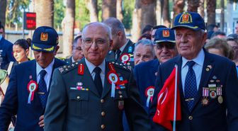 Türk Kara Kuvvetleri'nin 2235. yıl dönümü İzmir'de kutlandı