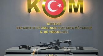 Kırşehir'de ruhsatsız silah ele geçirildi