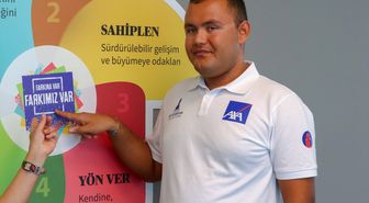 Kuzey Kanalı'nı yüzecek otizmli ultra maraton yüzücüsü Tuna'ya uğurlama töreni