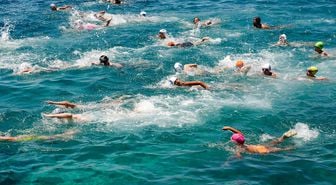 Meis-Kaş Maratonunda dostluğa kulaç atıldı