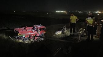 Şanlıurfa'da minibüs ile arazözün çarpıştığı kazada 8 kişi yaralandı