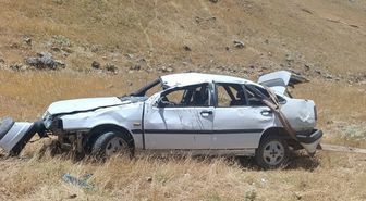 Siirt'te şarampole devrilen otomobildeki 3 kişi yaralandı