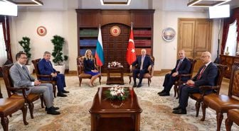TBMM Başkanı Kurtulmuş, Bulgaristan Ulusal Meclisi Başkanı Dotsova ile görüştü