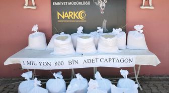 Adana'da tırda 1 milyon 800 bin uyuşturucu hap ele geçirildi
