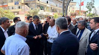 Bakan Yardımcısı Ali Çelik'e Hakkari'de sevgi seli