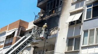 İzmir'de korkutan yangın: 6 kişi dumandan etkilendi
