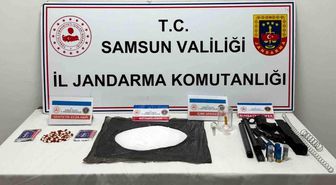 Jandarma 1 kilo 109 gram metamfetamin ele geçirdi