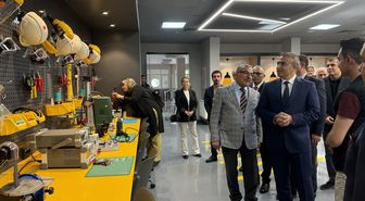 Karaman Valisi Çiçek, KMÜ Mühendislik Fakültesini ziyaret etti