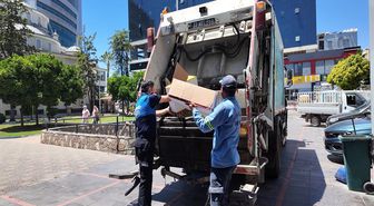 Mersin'de markette son tüketim tarihi geçmiş 230 gıda ürünü ele geçirildi