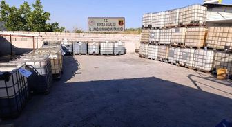 10 milyon TL'lik kaçak akaryakıtı piyasaya sürmeye hazırlanan 5 şüpheli gözaltına alındı