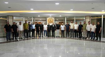 Başkan Sadıkoğlu, genç girişimcilerle bir araya geldi