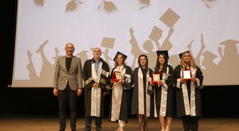 Erciyes Üniversitesi İletişim Fakültesi'nde mezuniyet töreni düzenlendi