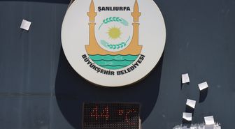 Gaziantep'te geri dönüşüm ve kutnu kumaşı temalı iki sergi açıldı