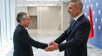 Kırgızistan Dışişleri Bakanı'ndan Hakan Fidan ile verimli görüşme