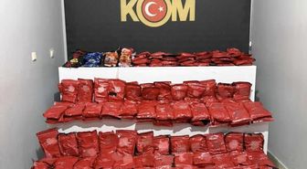 Niğde'de kaçak tütün operasyonu: 272 paket ele geçirildi