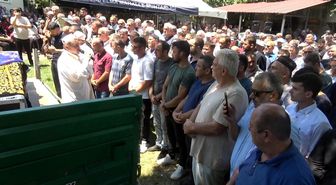Trafik kazasında hayatını kaybeden karı koca toprağa verildi
