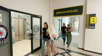 1,6 milyon liralık hırsızlığın şüphelisi kadınlar adliyeye bebekleriyle sevk edildi