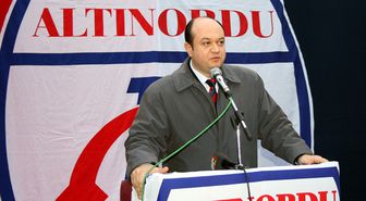 Altınordu'da Başkan Özkan'a isyan: 'Kulübü yok etmeye geldi'