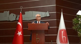 AYM Başkanı Özkaya, Hacettepe Üniversitesi Hukuk Fakültesinin mezuniyet töreninde konuştu Açıklaması