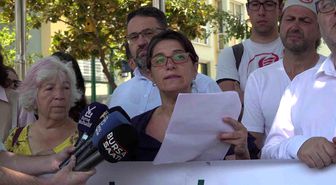Bursa'da kızıl geyik av ihalesine geyik kostümlü protesto