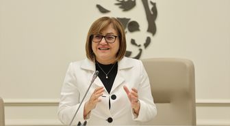 Depremzede işitme engelli 44 çocuğa işitme cihazı desteği