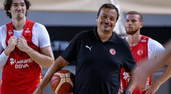 Ergin Ataman kimdir, Ergin Ataman hangi takımı çalıştırıyor, Panathinaikos’tan kovuldu mu, Ergin Ataman hem kulüp hem milli takım mı çalıştırıyor?