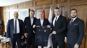 Karşıyaka'da transfer ve sponsorluk mesaisi