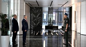Kırgızistan Cumhurbaşkanı Caparov, Milli Güvenlik Devlet Komitesi Başkanı'nı görevden aldı