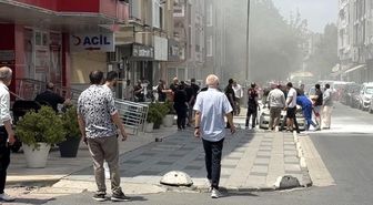 Lüks araç alevlere teslim oldu