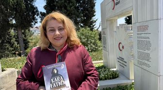 Milli Mücadele'nin kadın kahramanı 'Kara Fatma' kabri başında anıldı