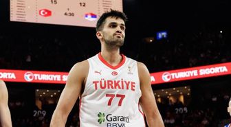 Ömer Faruk Yurtseven kimdir, aslen nereli, basketbolcu Ömer Faruk Yurtseven kaç yaşında, nereli, hangi takımda oynuyor?
