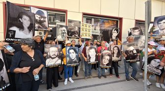 Madımak'a 'Utanç Müzesi' Yazısı Asıldı: Özgür Özel'den Adalet Vurgusu