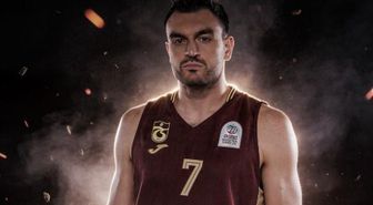 Yiğit Arslan kimdir, aslen nereli, basketbolcu Yiğit Arslan kaç yaşında, nereli, hangi takımda oynuyor?